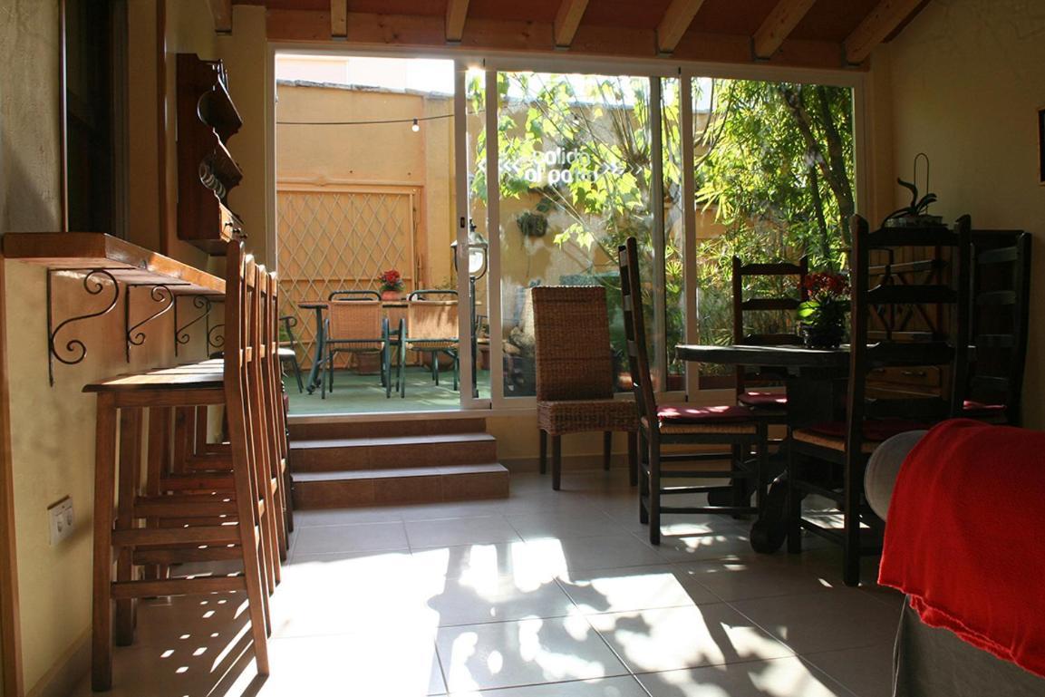 بيت شباب Casa Antiquary بينيتاشيل المظهر الخارجي الصورة