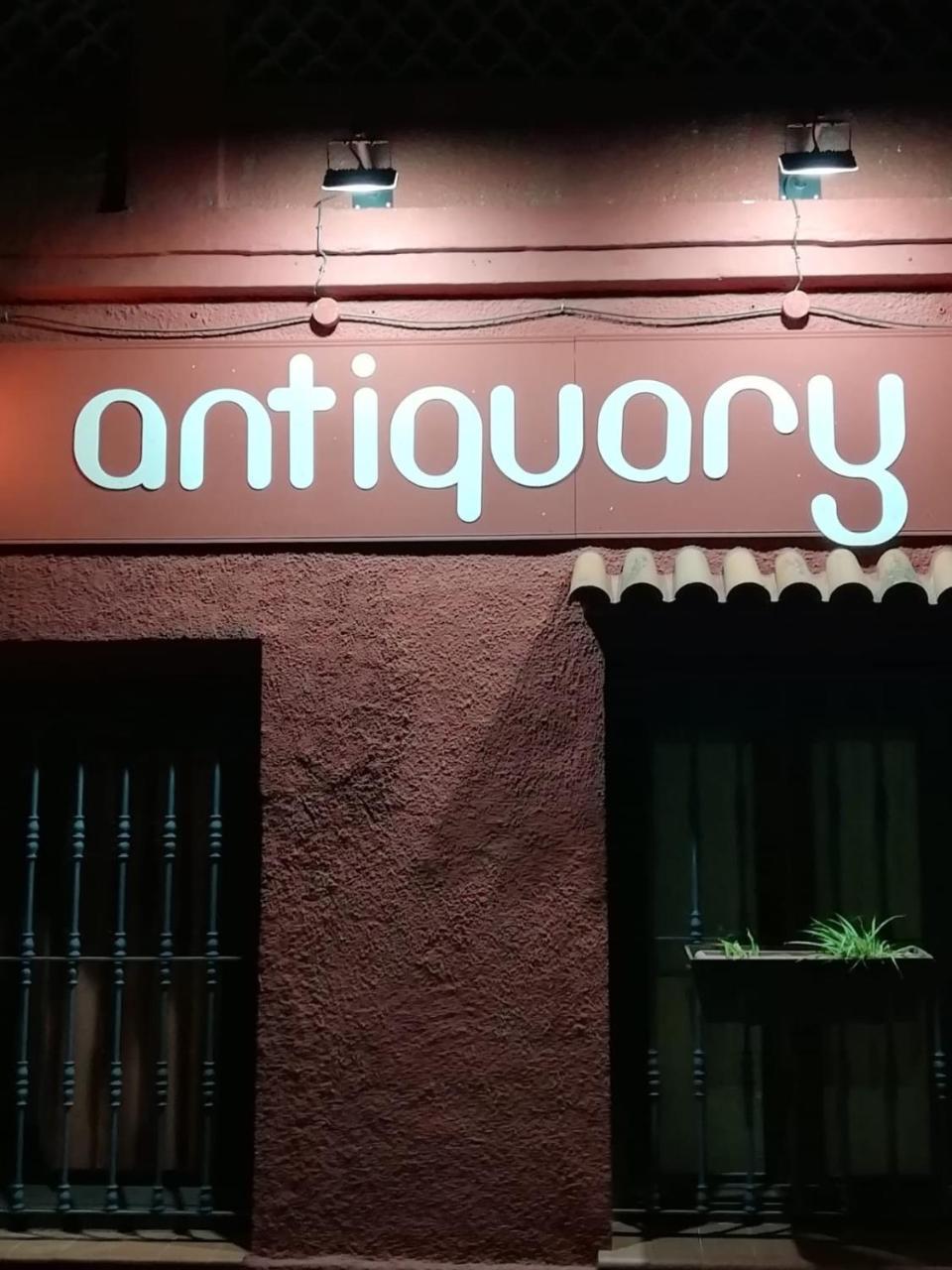 بيت شباب Casa Antiquary بينيتاشيل المظهر الخارجي الصورة